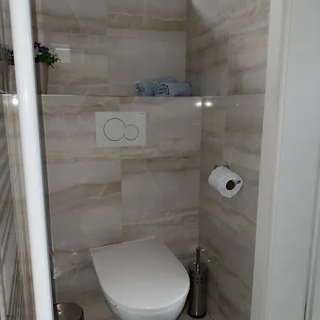 Apartman Lili Apartment