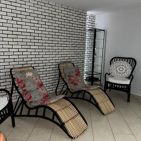 Apartman Lili Apartment *